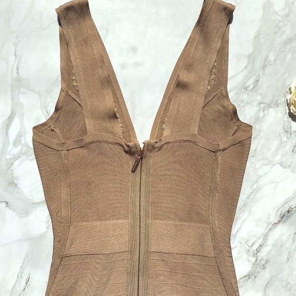 Marciano Los Angeles Women's Brown Sleeveless Back Zipper Midi Dress Size Small - Picture 6 of 8